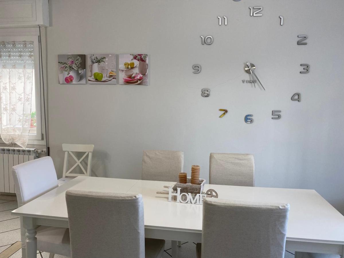 Casa San Martino Apartment Moniga del Garda Bagian luar foto